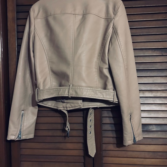 Levi’s Strauss Faux Tan Moto Jacket Size Small, Brand New , Never Worn - Picture 5 of 14